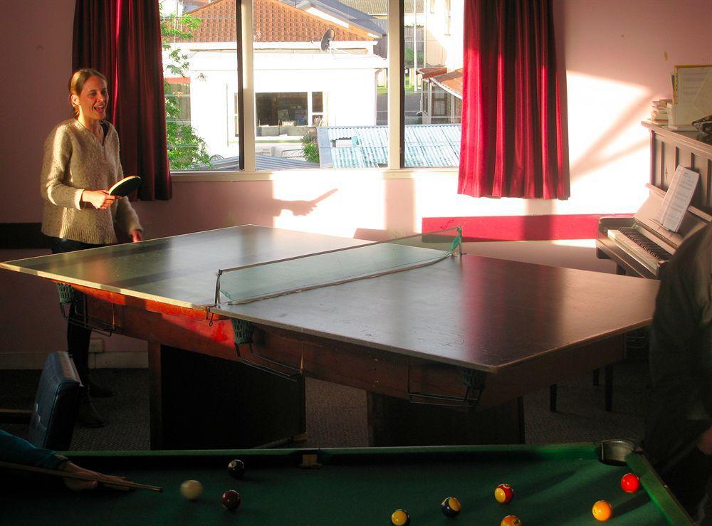 42 บี คอลลิจ เฮาส์ Hostel วังกานุย ภายนอก รูปภาพ