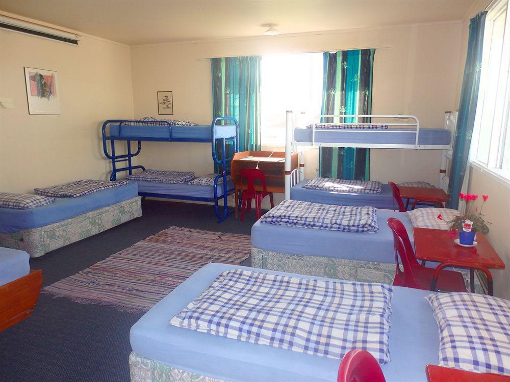 42 บี คอลลิจ เฮาส์ Hostel วังกานุย ภายนอก รูปภาพ