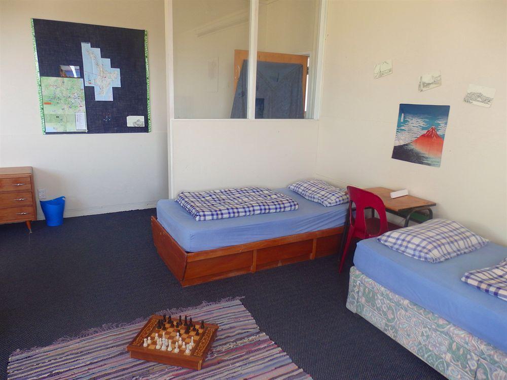 42 บี คอลลิจ เฮาส์ Hostel วังกานุย ภายนอก รูปภาพ