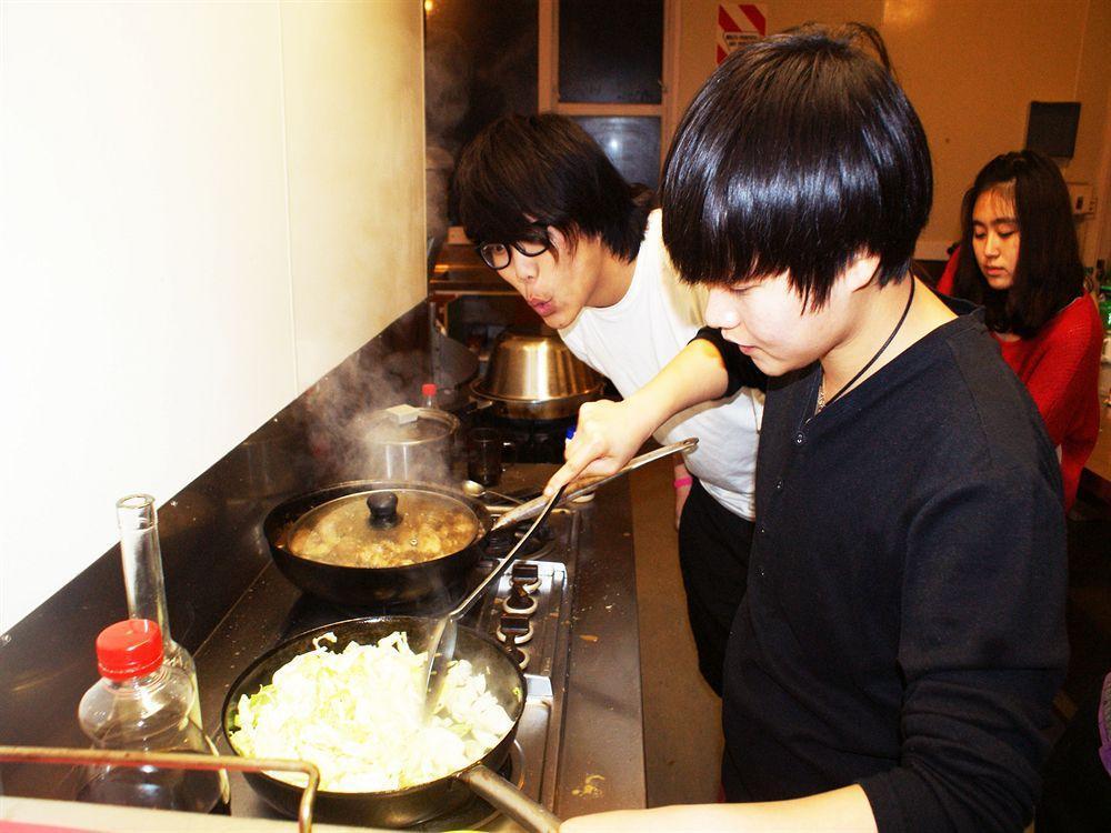 42 บี คอลลิจ เฮาส์ Hostel วังกานุย ภายนอก รูปภาพ